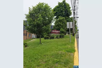 700 Schuyler Avenue D-13 #D-13, Kearny, NJ 07032 - Photo 26