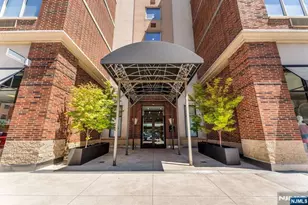 2305 City Pl, Edgewater, NJ 07020 - Photo 30