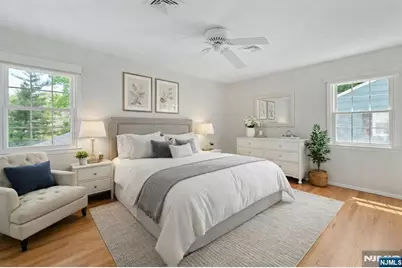 98 Vassar Drive, Paramus, NJ 07652 - Photo 18