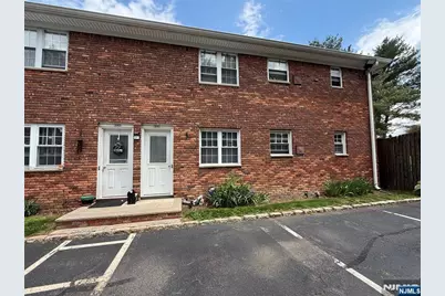 1241 Valley Road 2 #2, Wayne, NJ 07470 - Photo 6
