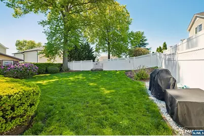 1 Hillside Terrace, Wallington, NJ 07057 - Photo 18
