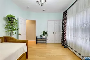 12-65 Burbank St, Fair Lawn, NJ 07410 - Photo 20