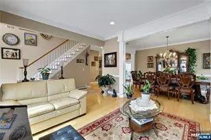 12-65 Burbank St, Fair Lawn, NJ 07410 - Photo 8