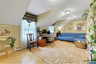 12-65 Burbank Street, Fair Lawn, NJ 07410 - Photo 32