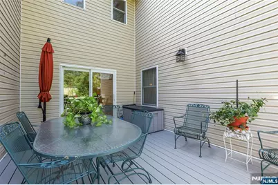 12-65 Burbank Street, Fair Lawn, NJ 07410 - Photo 44