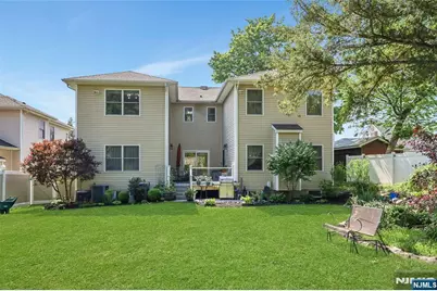 12-65 Burbank Street, Fair Lawn, NJ 07410 - Photo 48