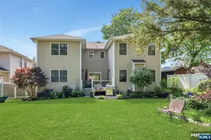 12-65 Burbank St, Fair Lawn, NJ 07410 - Photo 48