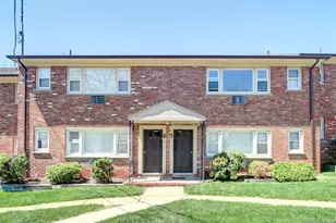 365 Bloomfield Ave 5B, Verona, NJ 07044 - Photo 1