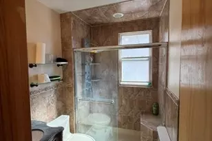 216 Hoboken Road 3, East Rutherford, NJ 07073 - Photo 4