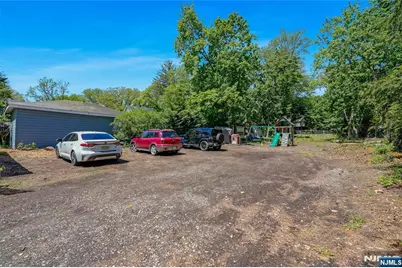 776 Maple Avenue, Glen Rock, NJ 07452 - Photo 30