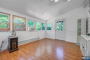 776 Maple Ave, Glen Rock, NJ 07452 - Photo 2
