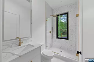 809 Shore Dr, Kinnelon, NJ 07405 - Photo 24