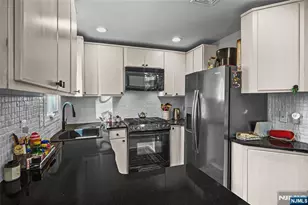 100 1st St, Keyport, NJ 07735 - Photo 18