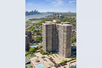 200 Winston 2811 #2811, Cliffside Park, NJ 07010 - Photo 20