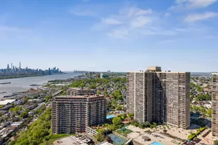 200 Winston 2811, Cliffside Park, NJ 07010 - Photo 1