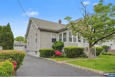 287 Madison Avenue, New Milford, NJ 07646 - Photo 2