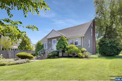 287 Jackson Avenue, Rutherford, NJ 07070 - Photo 34