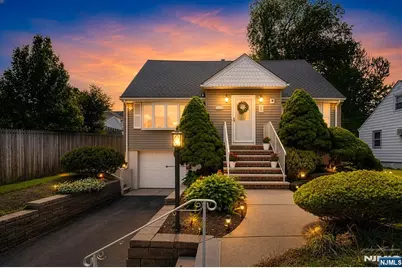 287 Jackson Avenue, Rutherford, NJ 07070 - Photo 1