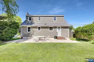 287 Jackson Ave, Rutherford, NJ 07070 - Photo 28