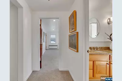 287 Jackson Avenue, Rutherford, NJ 07070 - Photo 16