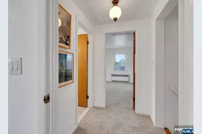 287 Jackson Avenue, Rutherford, NJ 07070 - Photo 22