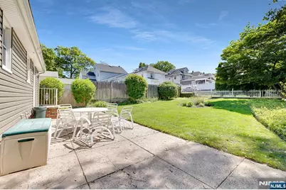 287 Jackson Avenue, Rutherford, NJ 07070 - Photo 26