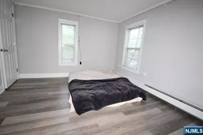 323 Maple Avenue 2 #2, Oradell, NJ 07649 - Photo 4