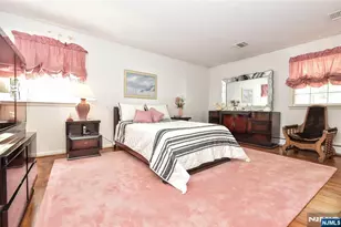 17 Grandview Ave, Upper Saddle River, NJ 07458 - Photo 32