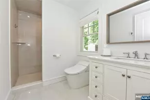 17 Grandview Ave, Upper Saddle River, NJ 07458 - Photo 22