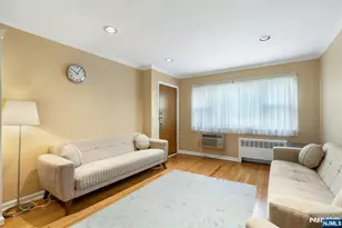 201 Oakdene Pl D1, Cliffside Park, NJ 07010 - Photo 2