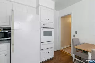 201 Oakdene Pl D1, Cliffside Park, NJ 07010 - Photo 8