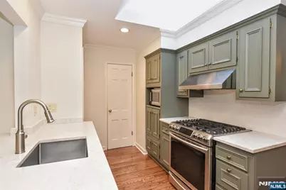 60 Dimmig Road, Upper Saddle River, NJ 07458 - Photo 18