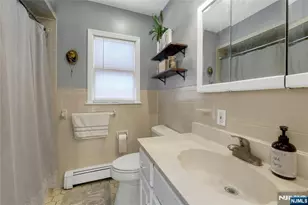 25 Veterans Pl, North Arlington, NJ 07031 - Photo 24