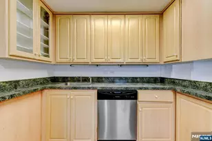 10 Lake Dr, Mendham, NJ 07945 - Photo 16