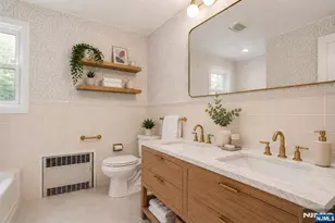 649 8th St, Carlstadt, NJ 07072 - Photo 32