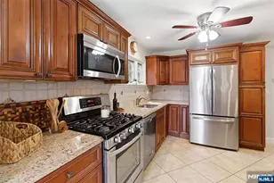 31 Martin Terrace, Hackensack, NJ 07601 - Photo 10
