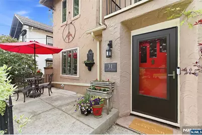 31 Martin Terrace, Hackensack, NJ 07601 - Photo 4