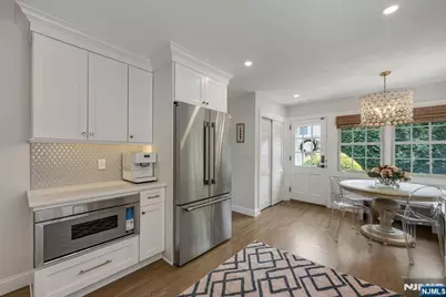 110 Ackerman Avenue, Ho Ho Kus, NJ 07423 - Photo 6