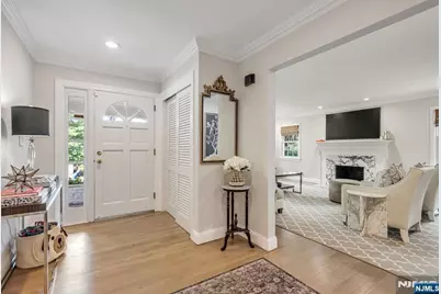 110 Ackerman Avenue, Ho Ho Kus, NJ 07423 - Photo 2