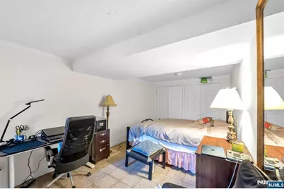 37 Berkshire Road, Woodcliff Lake, NJ 07677 - Photo 24
