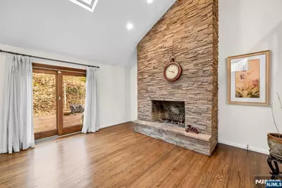 37 Berkshire Road, Woodcliff Lake, NJ 07677 - Photo 2