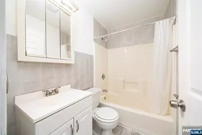 54 Chestnut Street, Weehawken, NJ 07086 - Photo 20