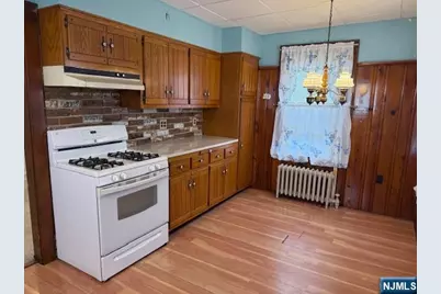 16 Beaver Avenue, North Arlington, NJ 07031 - Photo 10