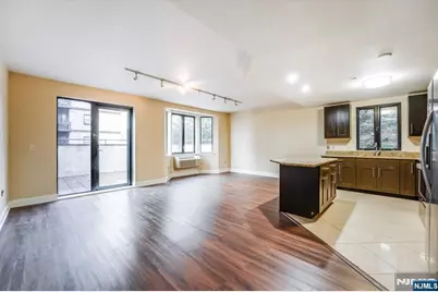 29 1st Street 508 #508, Hackensack, NJ 07601 - Photo 6