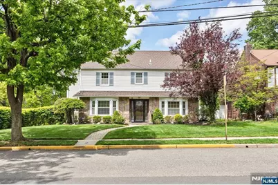 84 Raymond Avenue, Rutherford, NJ 07070 - Photo 2
