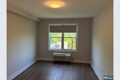 1685 Bergen Boulevard 511 #511, Fort Lee, NJ 07024 - Photo 4