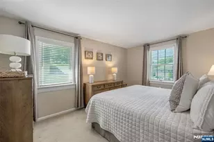 114 Summit Ave, Waldwick, NJ 07463 - Photo 14