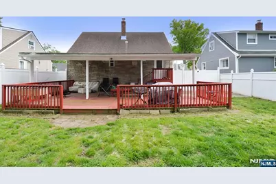 41 New York Avenue, Bergenfield, NJ 07621 - Photo 12