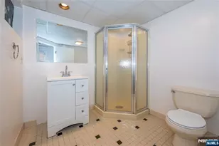 690 Garden St, Maywood, NJ 07607 - Photo 26