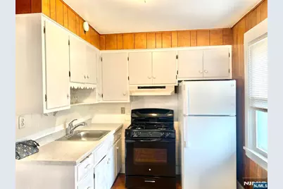 264 4th Street, Palisades Park, NJ 07650 - Photo 4
